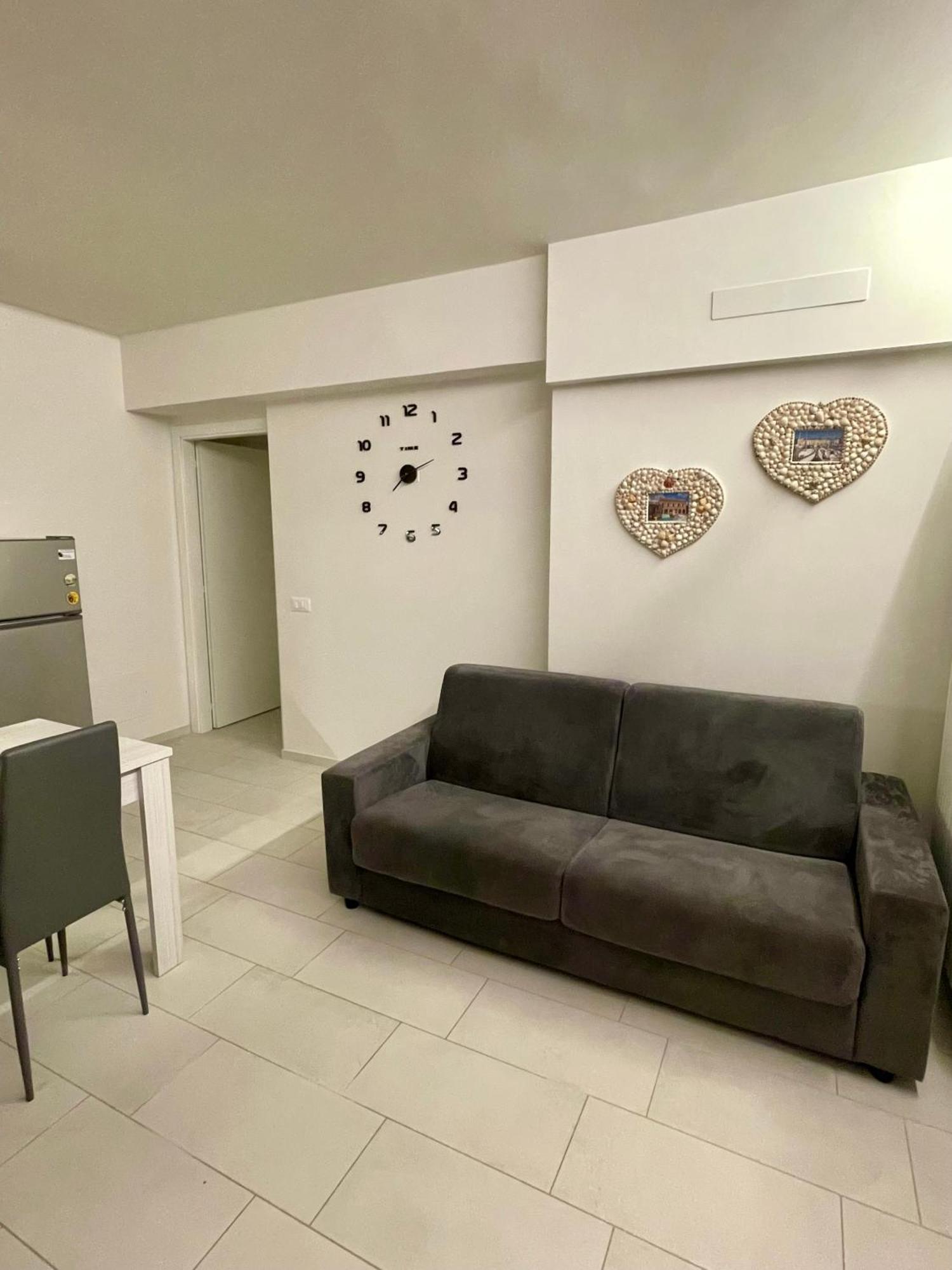 Ferienwohnung Anita'S House-Abitazione A Pochi Passi Dal Centro Pesaro Exterior foto